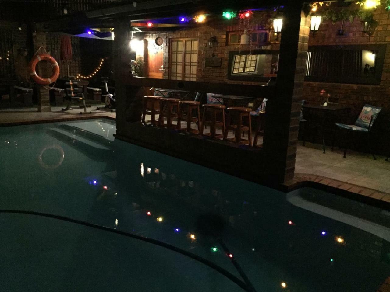 The Travel Inn Durban Exterior foto